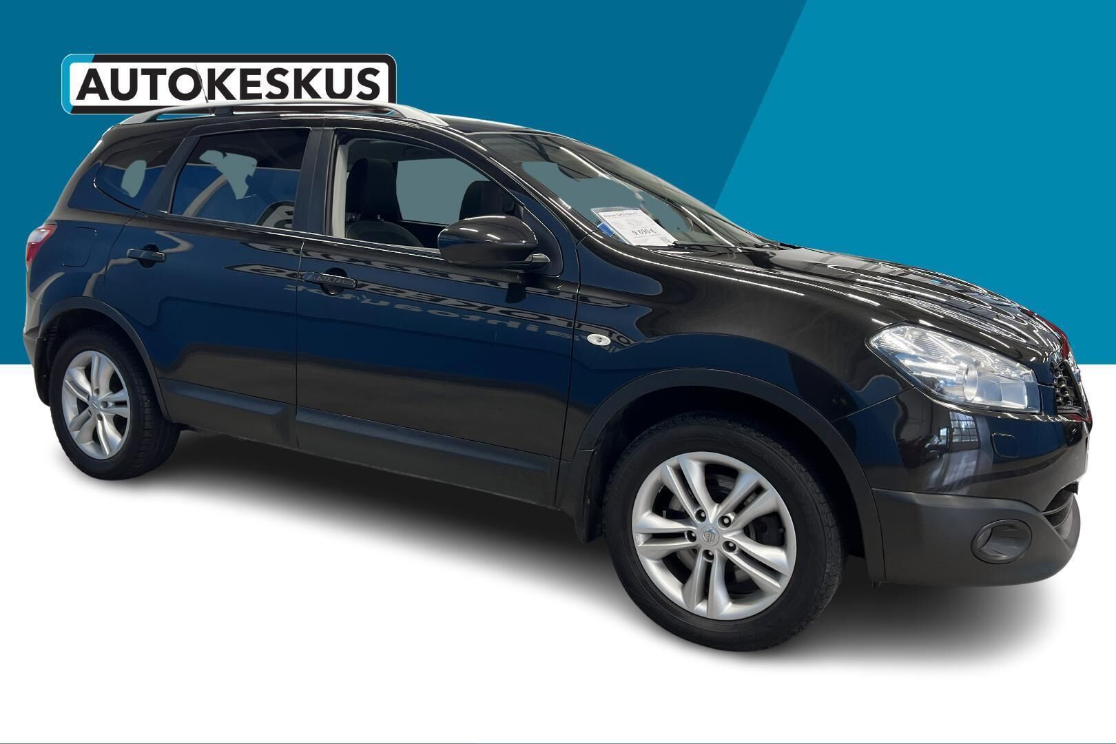 Nissan Qashqai+2 iso kuva 4