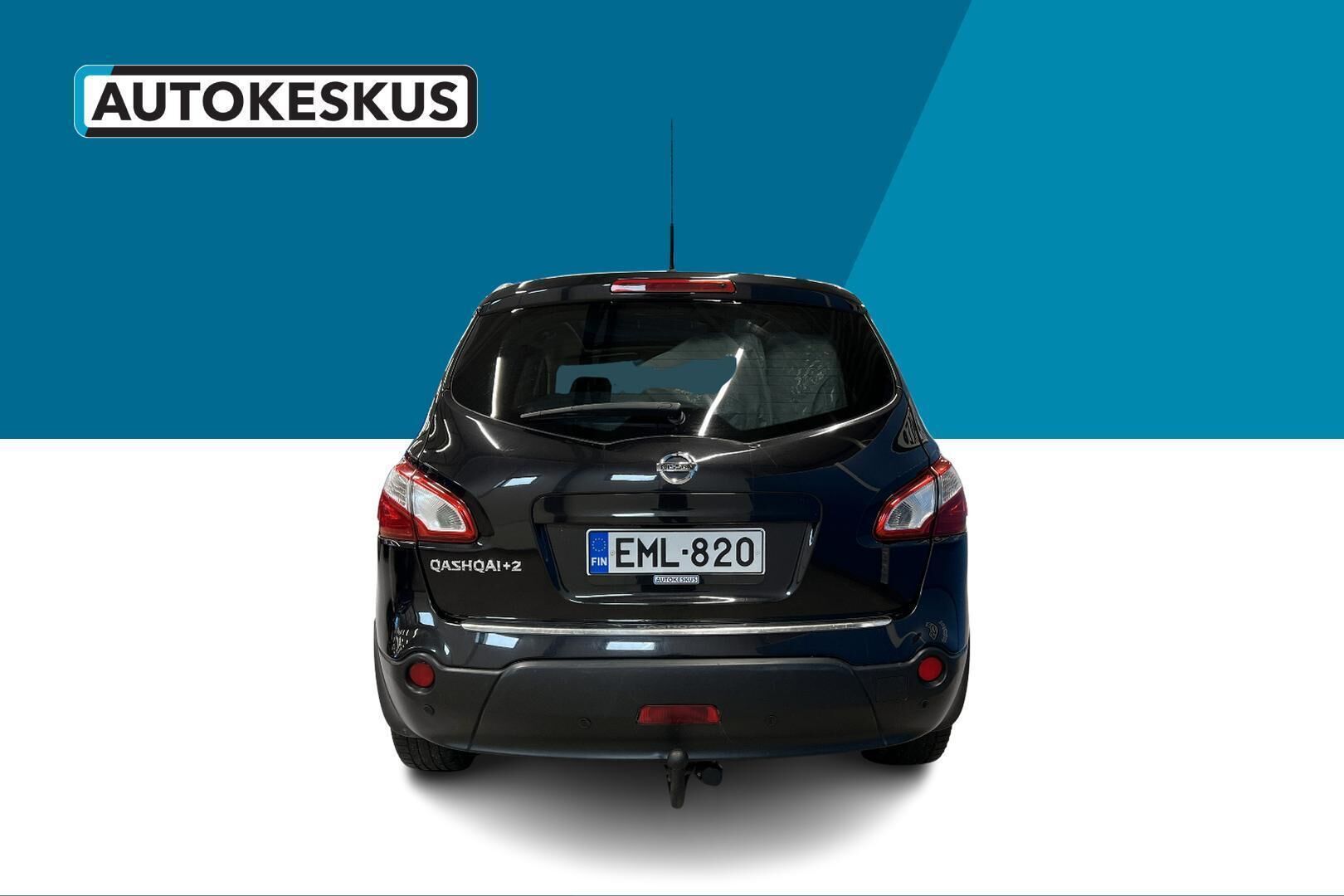 Nissan Qashqai+2 iso kuva 6