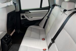 BMW X3 esikatselu 10