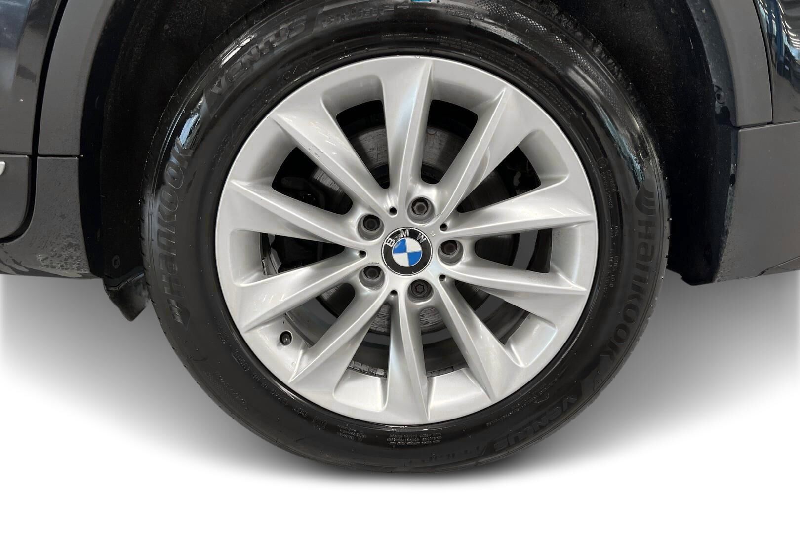 BMW X3 iso kuva 13