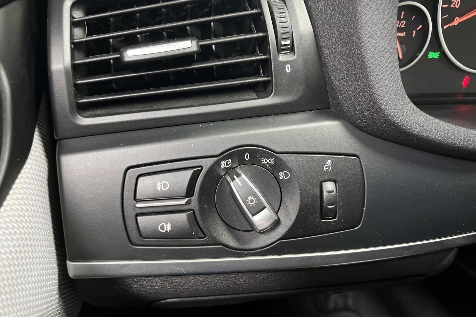 BMW X3 iso kuva 18
