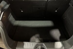 Mercedes-Benz A esikatselu 12