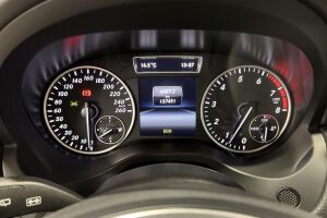 Mercedes-Benz A esikatselu 16