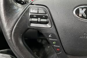 Kia cee'd esikatselu 18