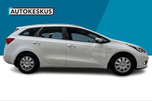 Kia cee'd esikatselu 4