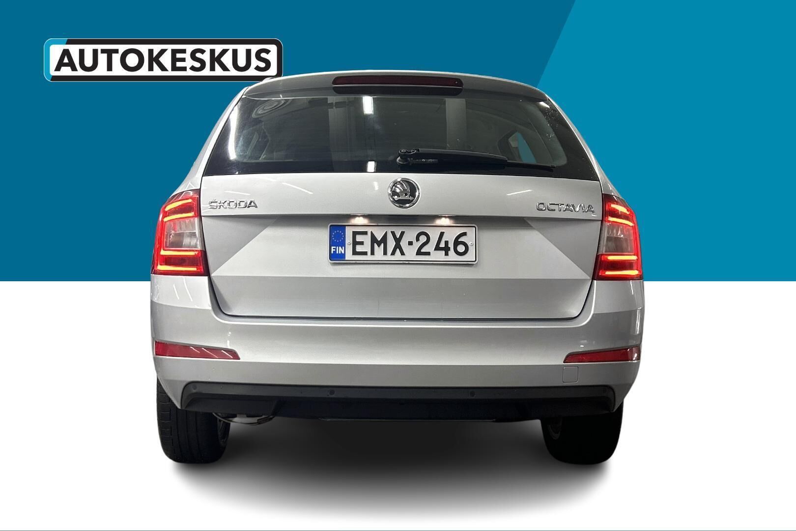 Skoda Octavia iso kuva 3