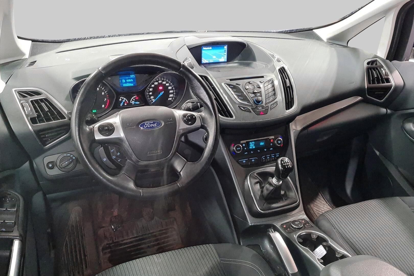 Ford Grand C-Max iso kuva 1