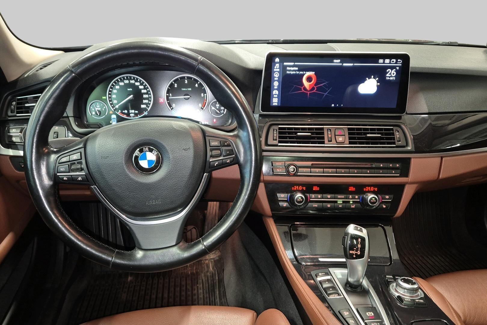 BMW 5-SARJA iso kuva 2