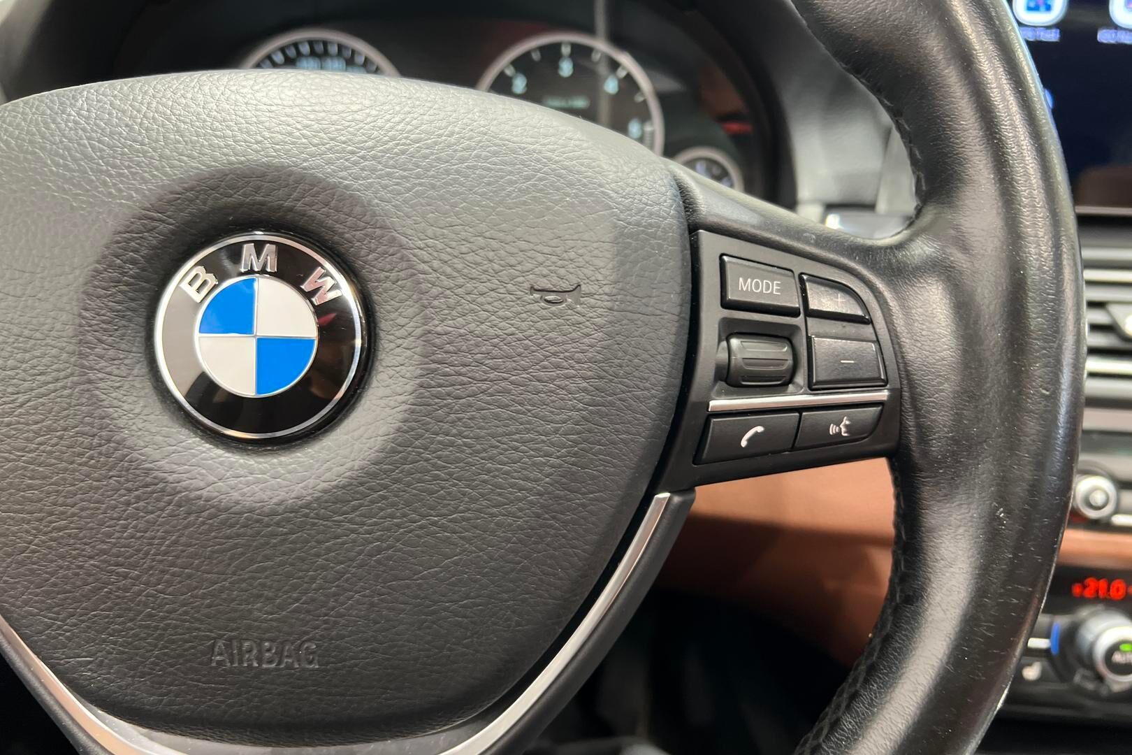 BMW 5-SARJA iso kuva 26