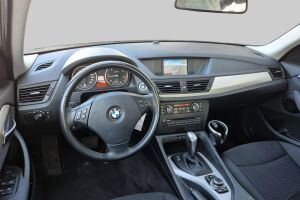 BMW X1 esikatselu 2