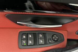 BMW 3-SARJA esikatselu 16