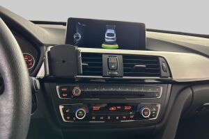 BMW 3-SARJA esikatselu 19