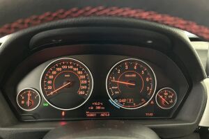 BMW 3-SARJA esikatselu 20