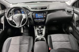 Nissan Qashqai esikatselu 11