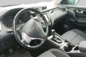 Nissan Qashqai esikatselu 4