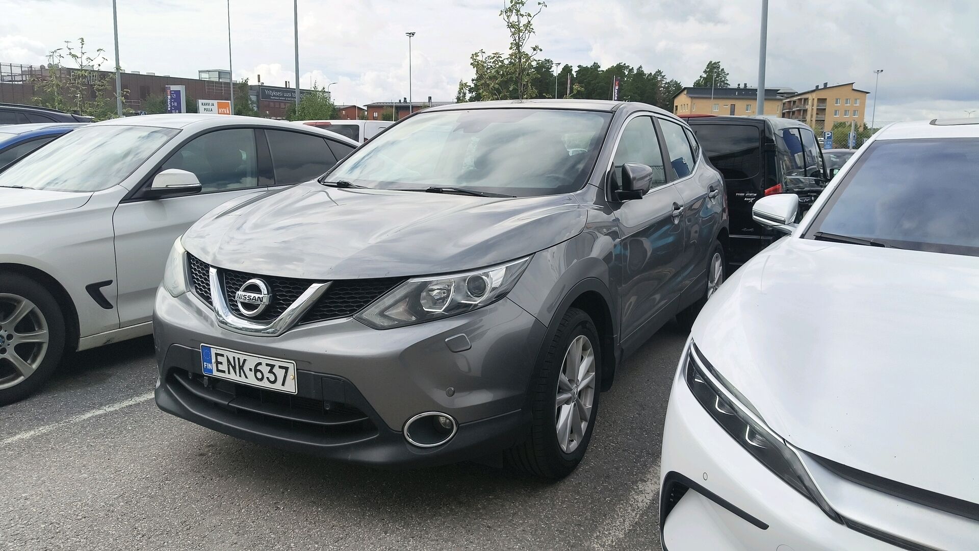Nissan Qashqai iso kuva 0