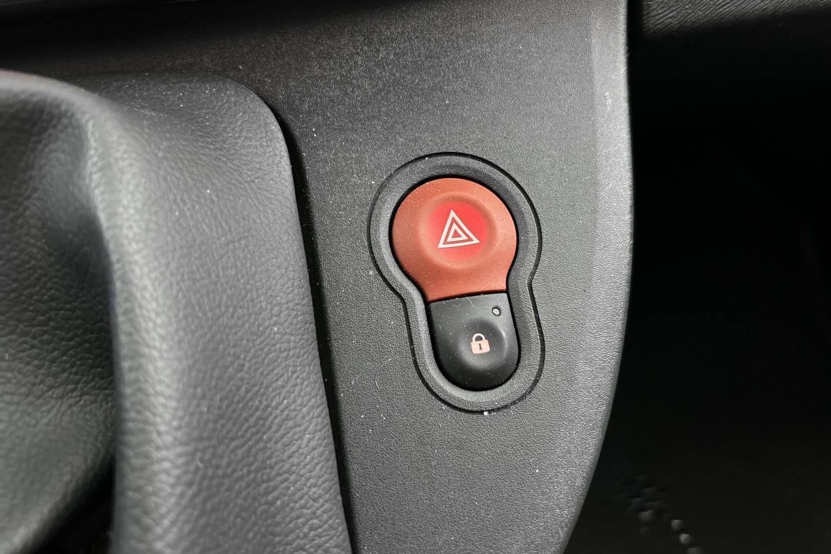 Renault Kangoo iso kuva 16