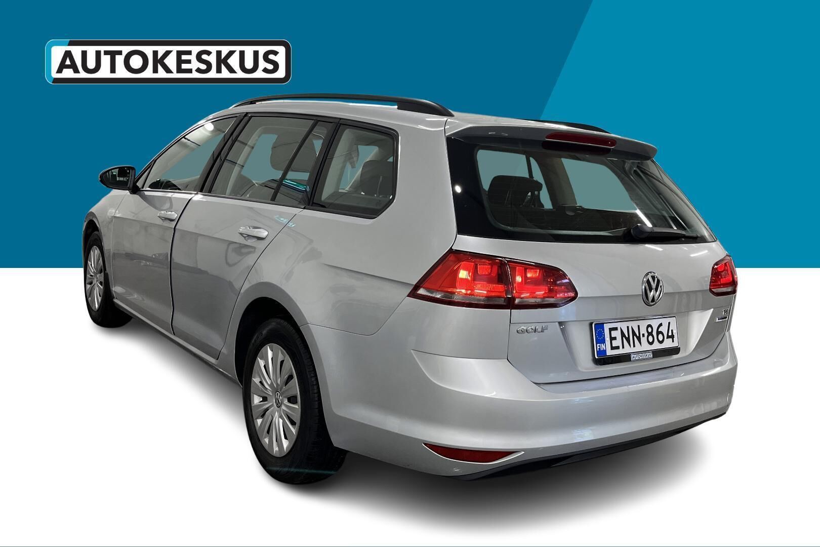 Volkswagen Golf iso kuva 7