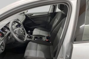 Volkswagen Golf esikatselu 9