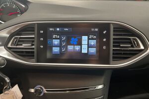 Peugeot 308 esikatselu 12