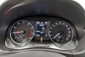 Skoda Fabia esikatselu 14