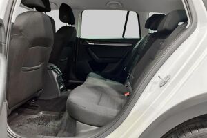 Skoda Octavia esikatselu 25