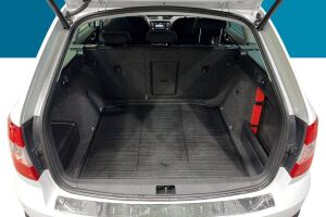 Skoda Octavia esikatselu 11