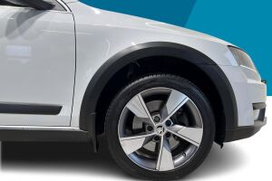 Skoda Octavia esikatselu 12