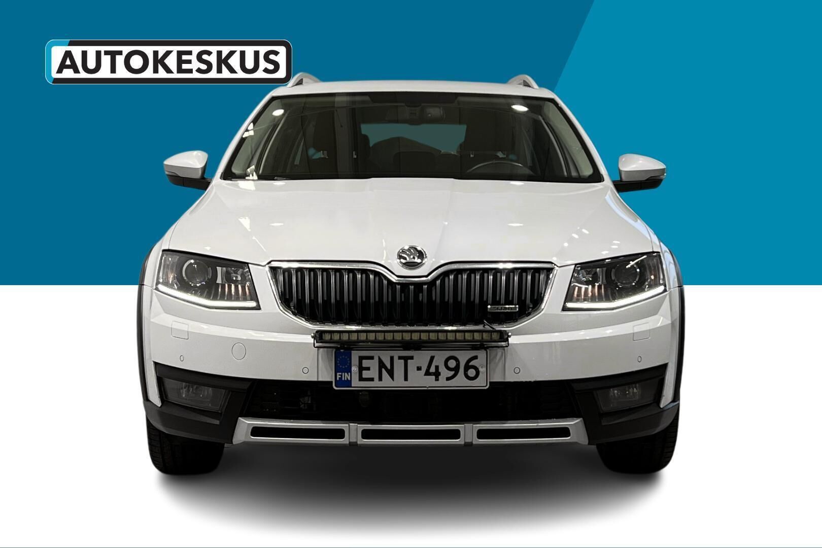 Skoda Octavia iso kuva 2