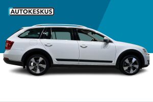 Skoda Octavia esikatselu 4