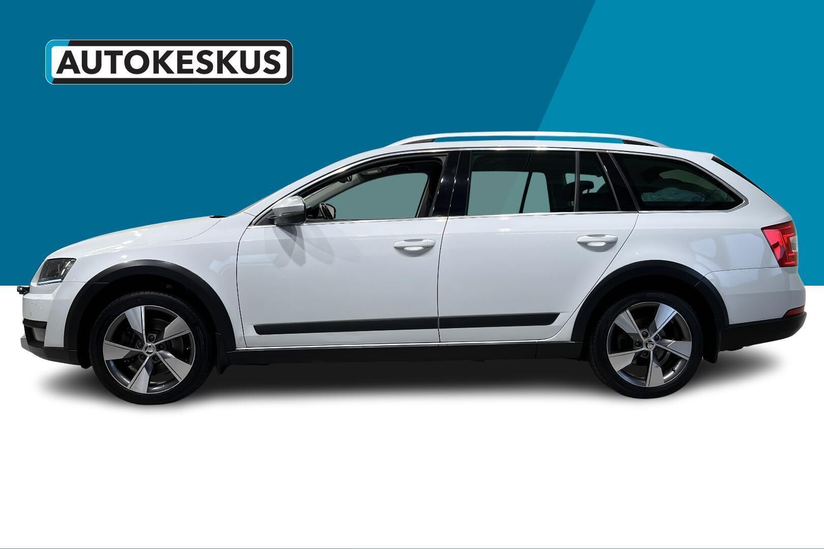 Skoda Octavia iso kuva 8