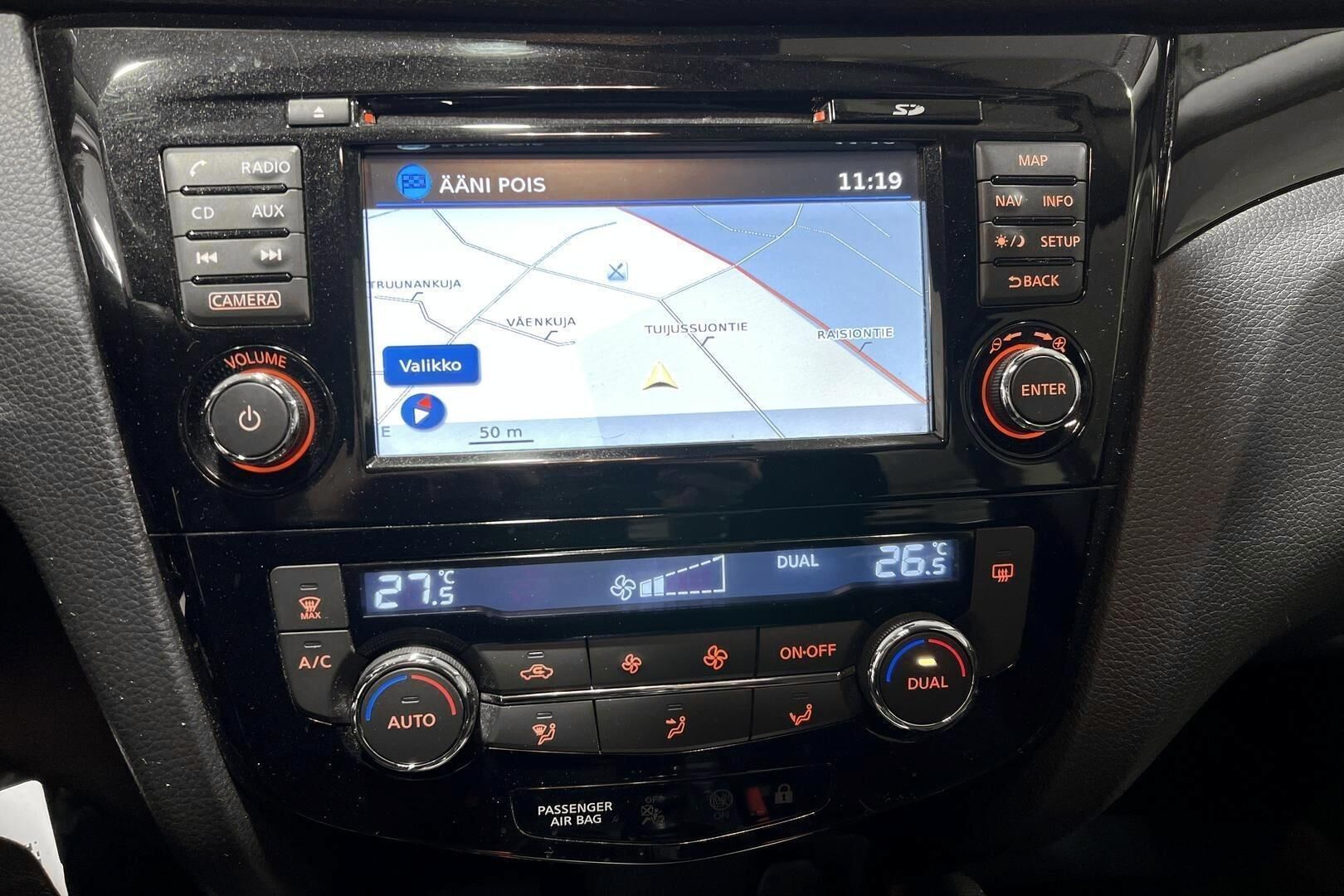 Nissan Qashqai iso kuva 17