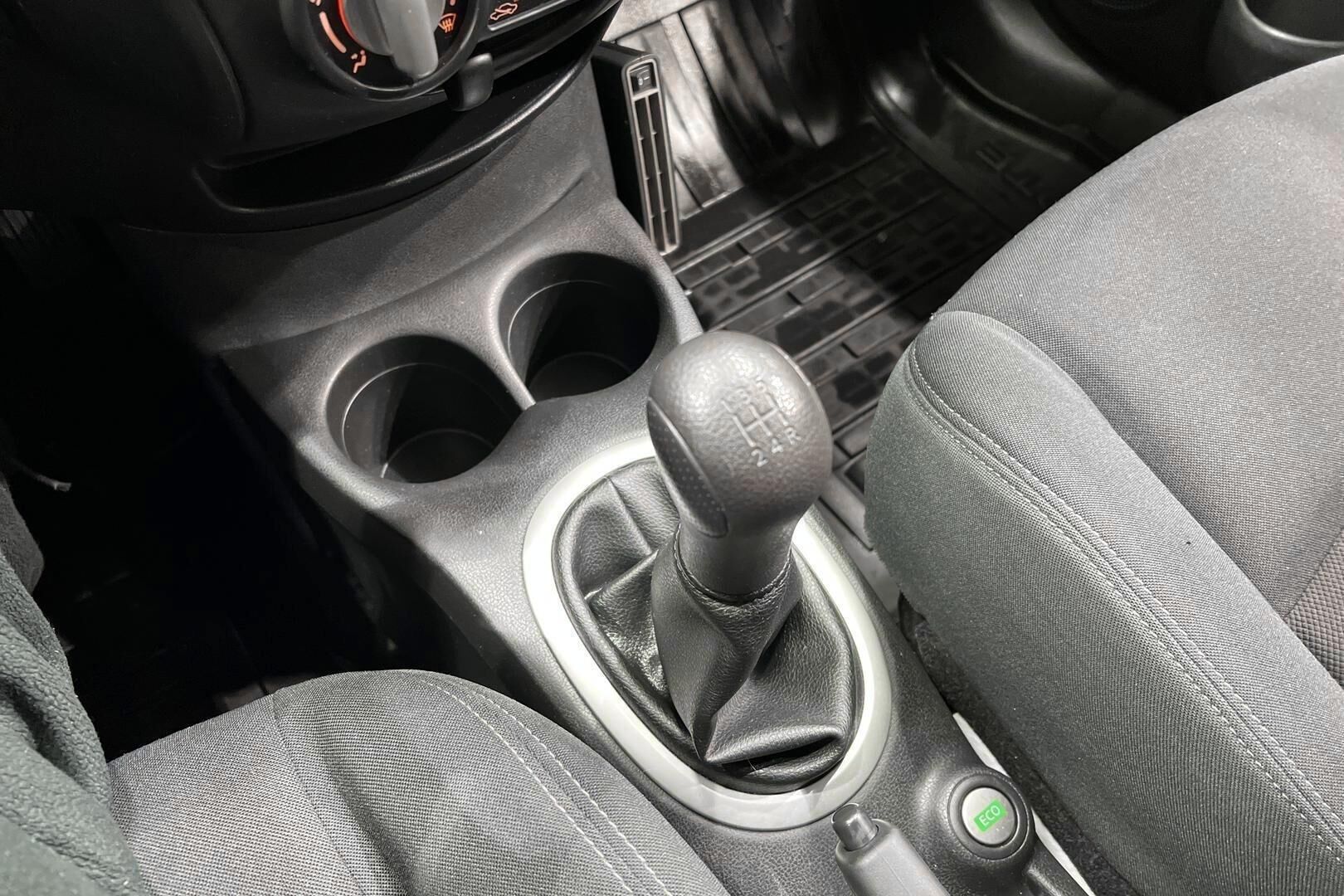 Nissan Note iso kuva 14