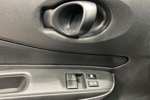 Nissan Note esikatselu 20