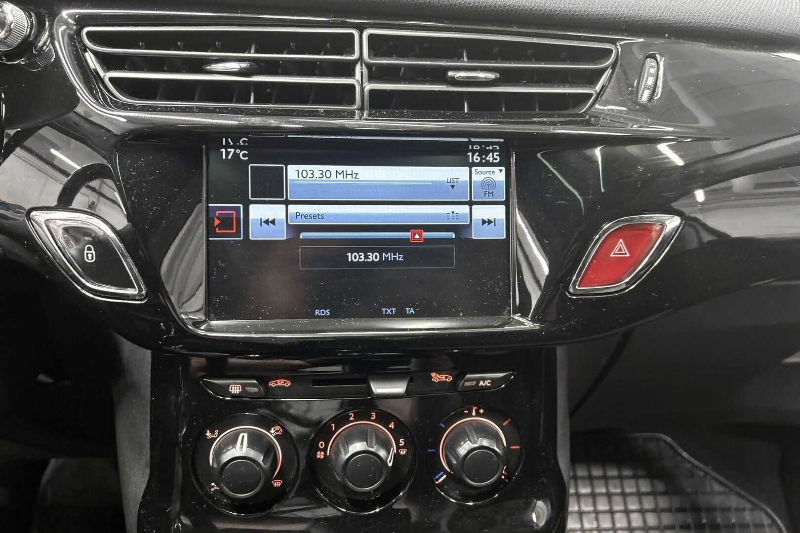 Citroen C3 iso kuva 14