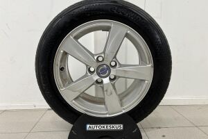 Volvo V40 esikatselu 19