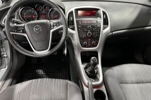 Opel Astra esikatselu 11