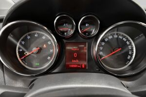 Opel Astra esikatselu 17