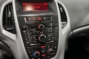 Opel Astra esikatselu 18