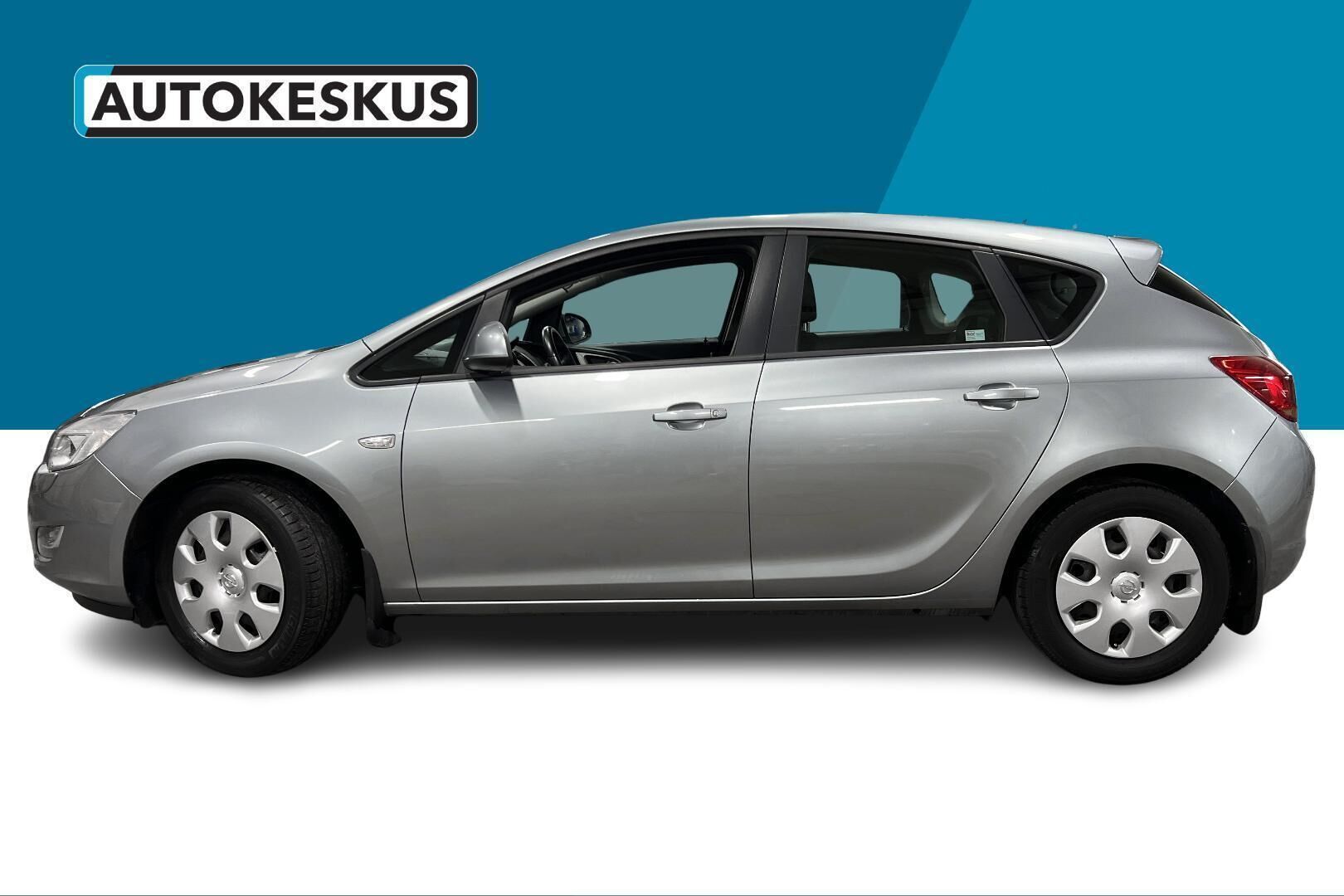 Opel Astra iso kuva 8