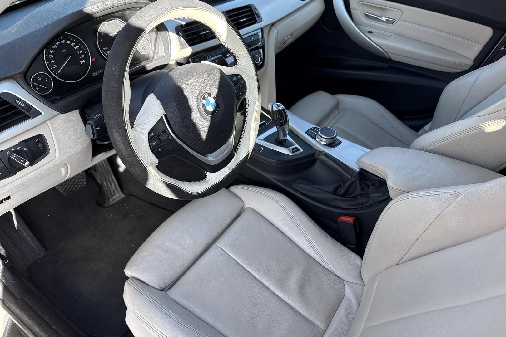 BMW 3-sarja iso kuva 2
