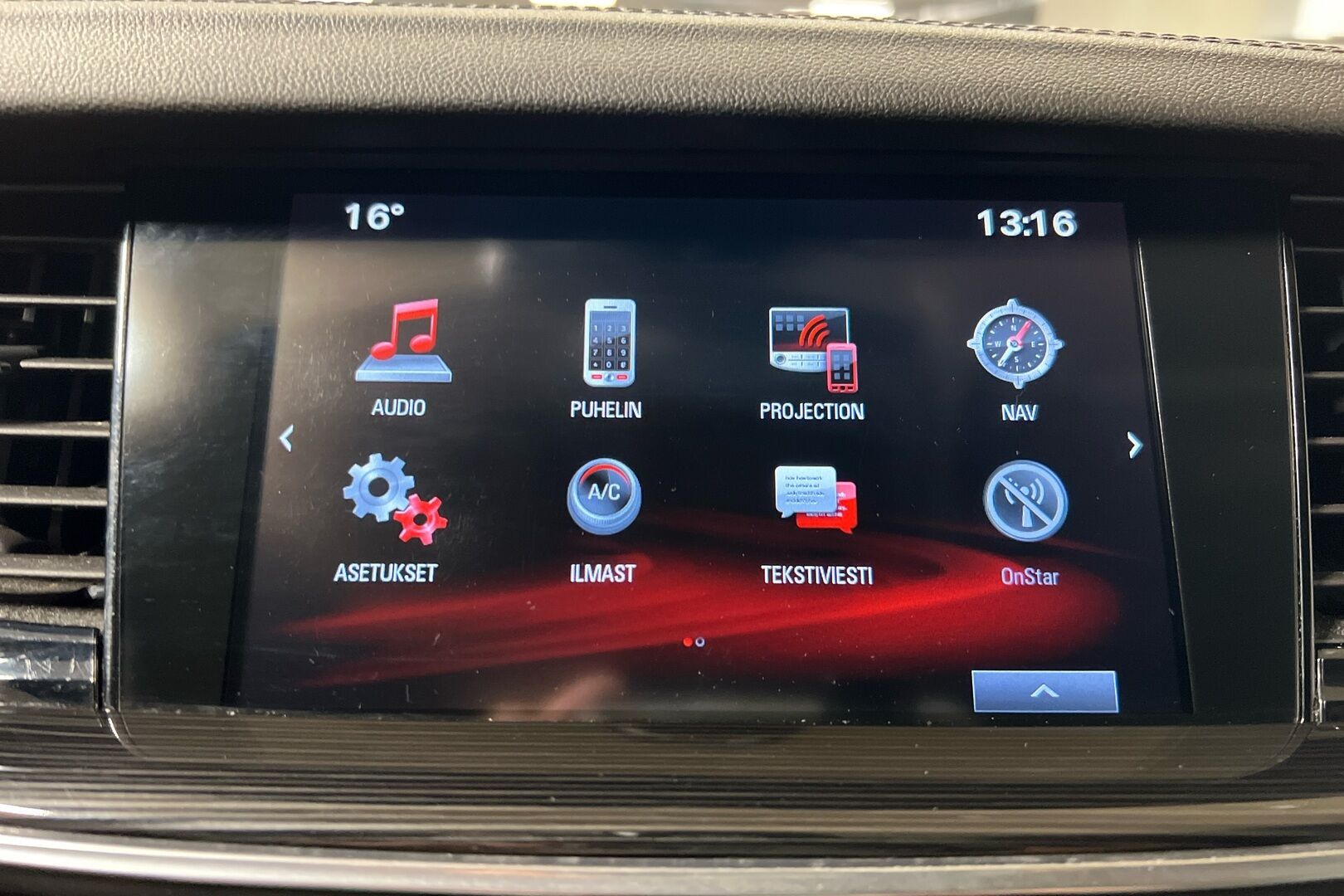 Opel Insignia iso kuva 16