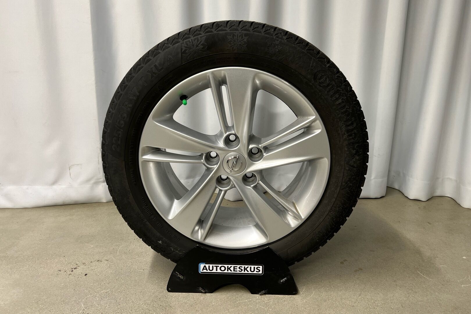 Opel Insignia iso kuva 20