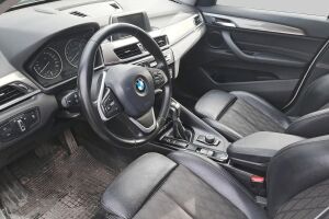 BMW X1 esikatselu 2