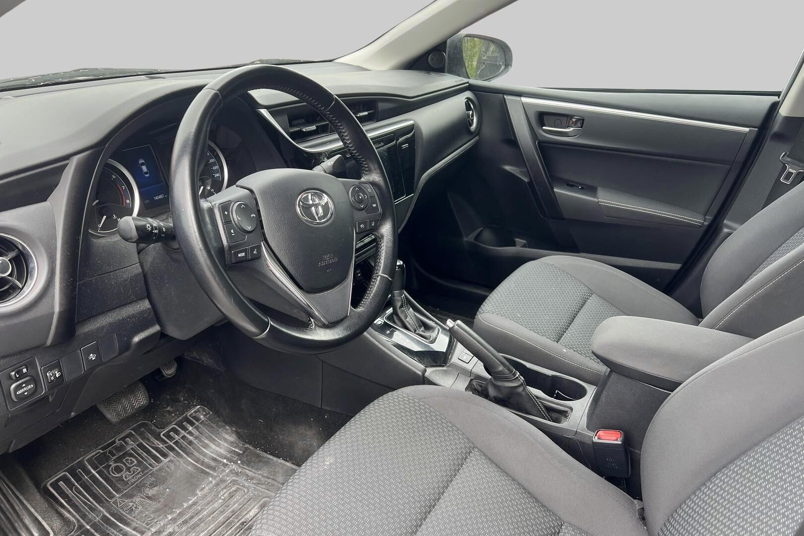 Toyota Corolla iso kuva 1