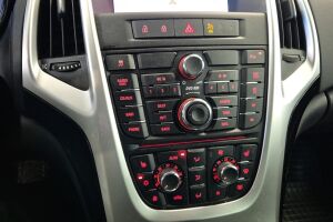 Opel Astra esikatselu 15