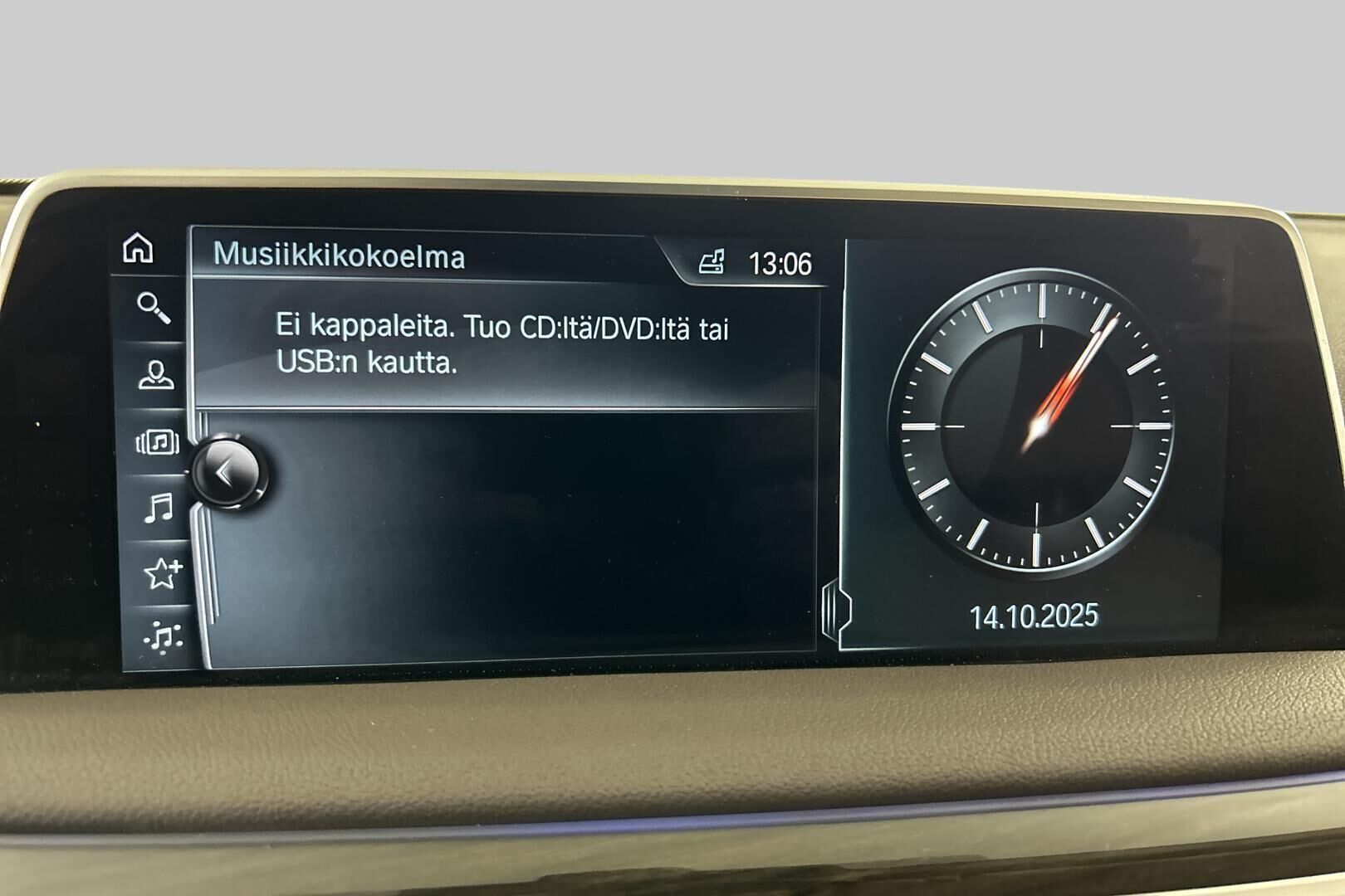 BMW 7-SARJA iso kuva 15