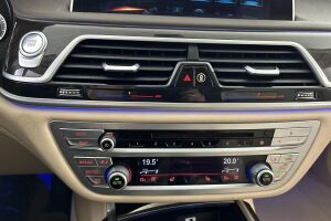 BMW 7-SARJA esikatselu 21