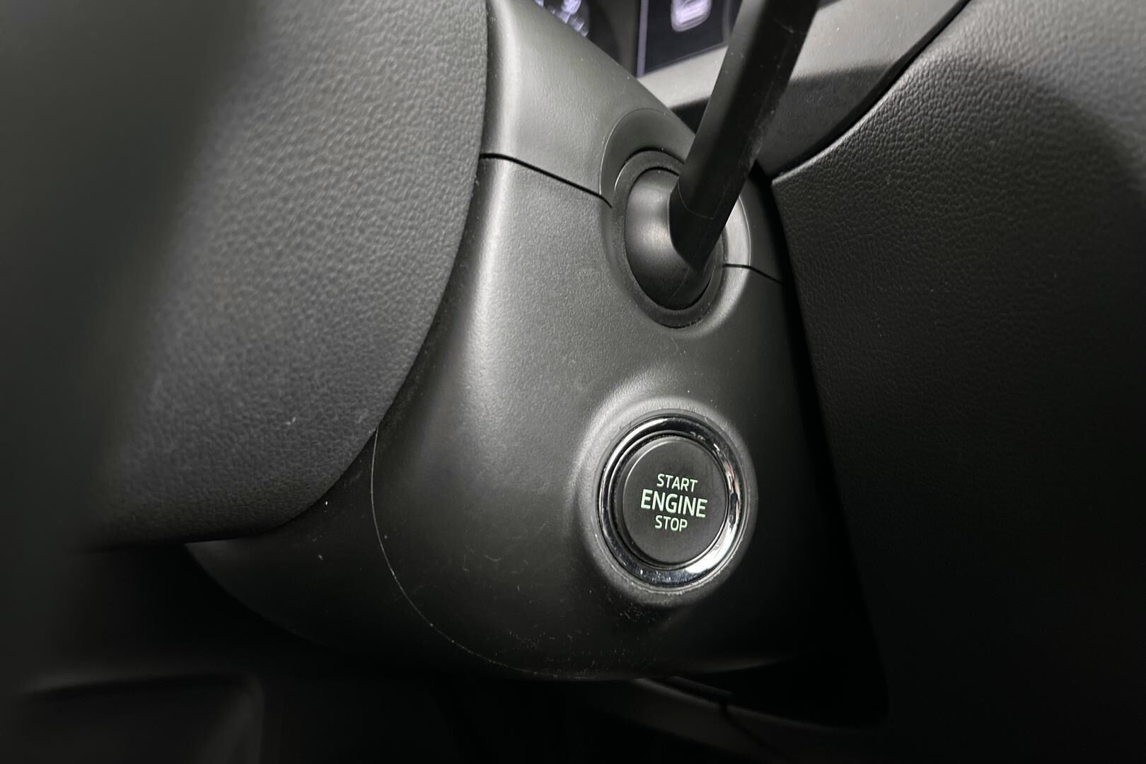 Skoda Rapid iso kuva 19