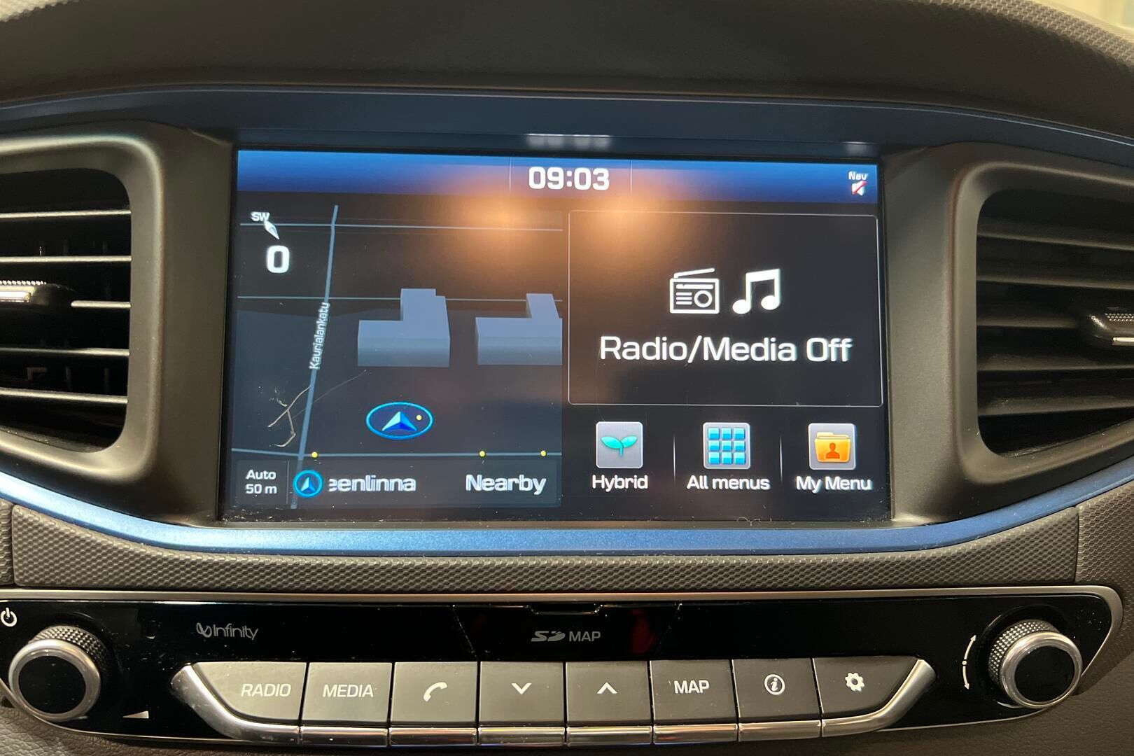 Hyundai IONIQ hybrid iso kuva 12